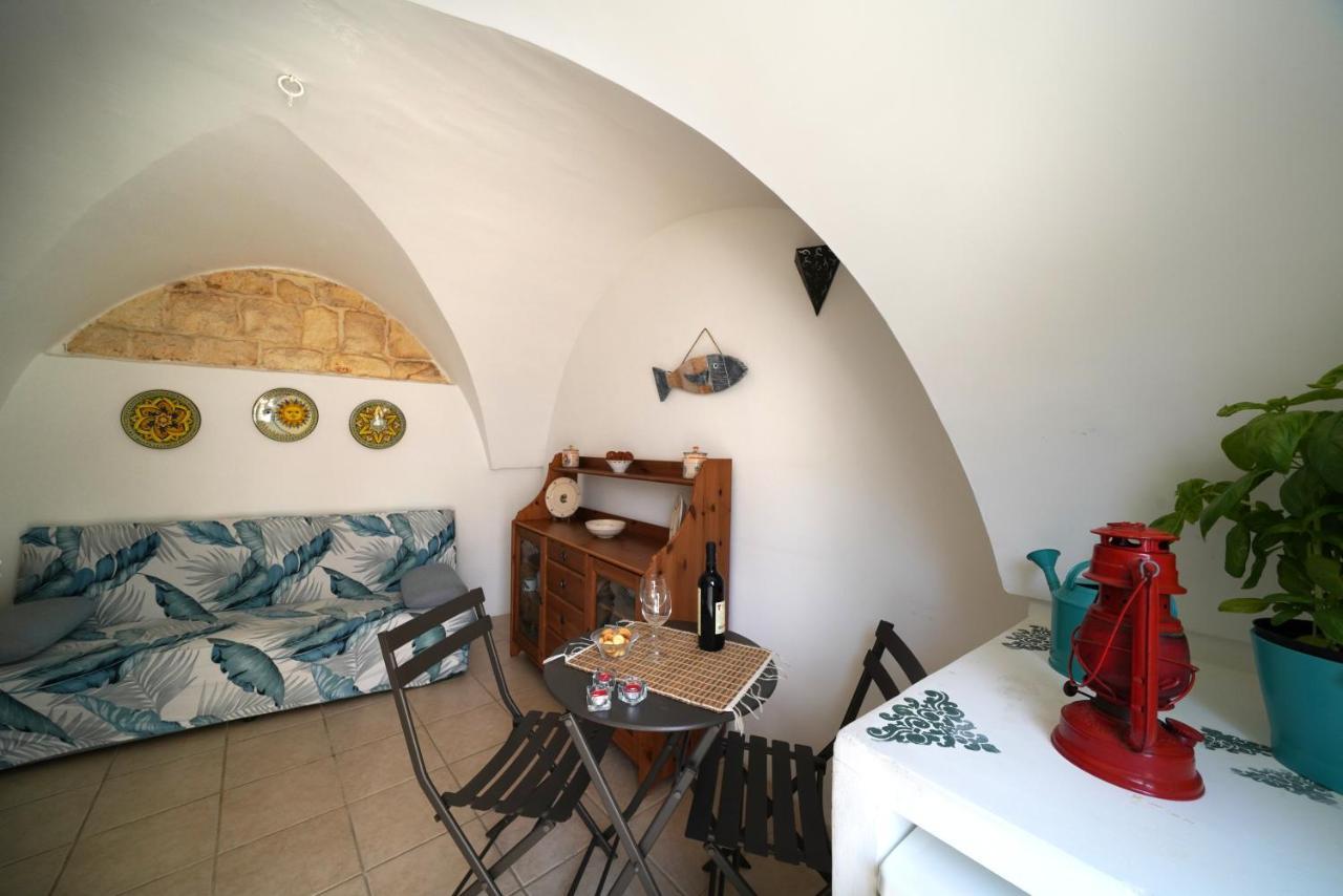 Casa Tea - Nel Cuore Della Citta' Bianca Ostuni Eksteriør bilde